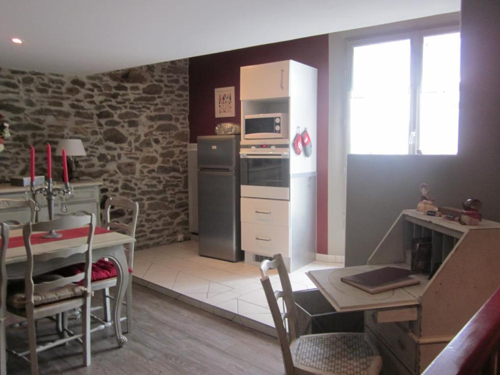 Appartement Chez Martine Cote Canal Carcassone Szoba fotó